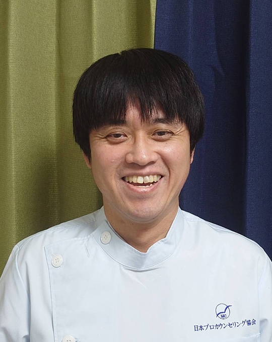 角山 淳一（かくやま じゅんいち）